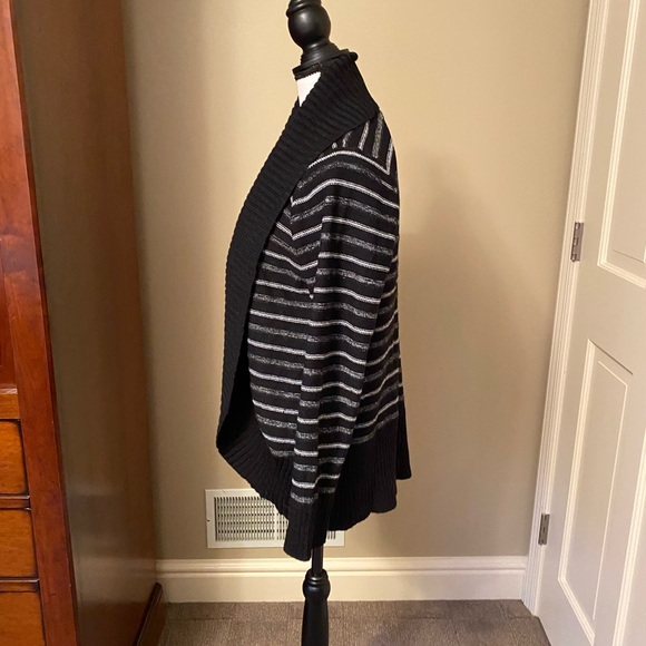 Black with White Stripe Cardigan Sweater - Picture 3 of 5
